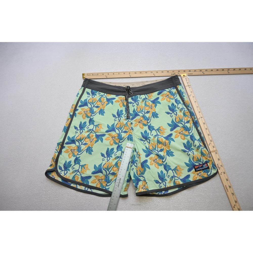 Patagonia Board Shorts Mens 36 Green Floral Tropical Swim Trunks‎ Excellent